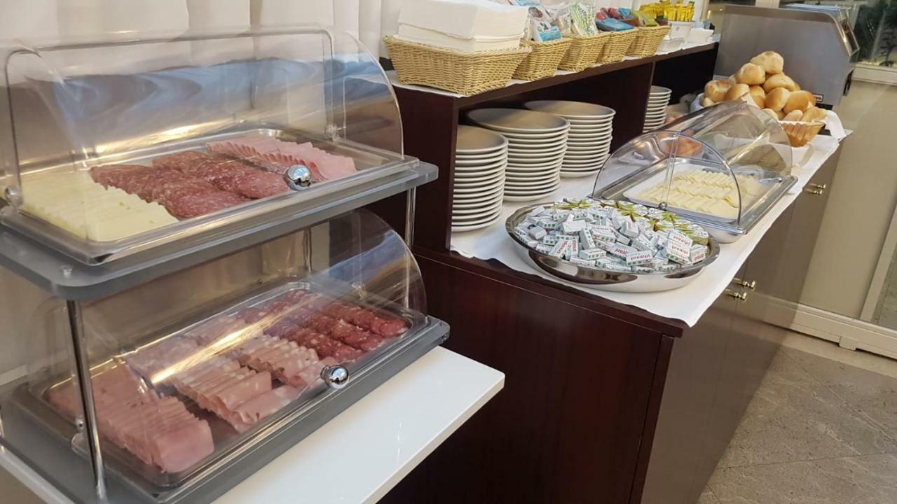 Hotel Best Roma Екстериор снимка